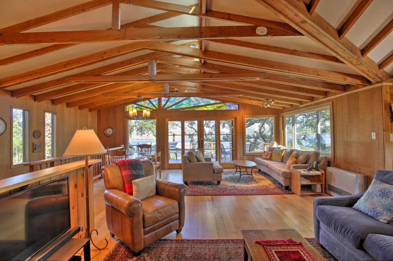 Hillside Home With Deck And Views Of Tomales Bay! Инвернесс Экстерьер фото